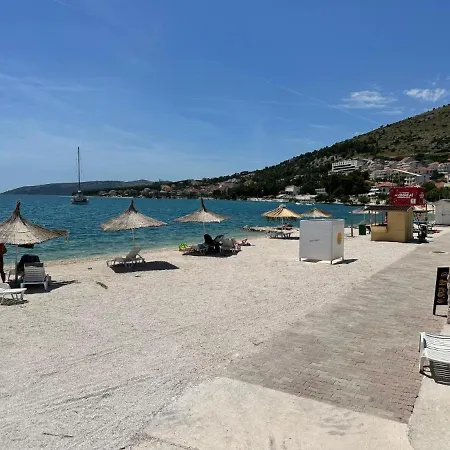 Apartment Teo Trogir-seget *