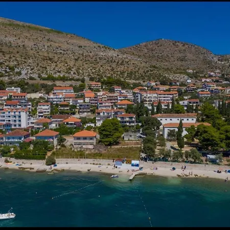 Teo Trogir-seget * Trogir